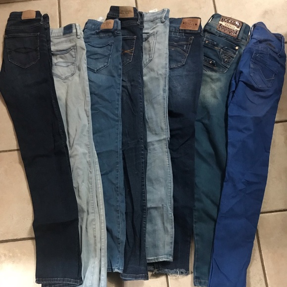 Jeans - Picture 2 of 3